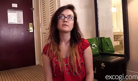 Busty redhead casalinghe amatoriali video pazzo vibrazione nella sua figa