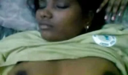 Paffuto bruna con figa pelosa scende per cazzo con porno casalinghe mature cazzo nero