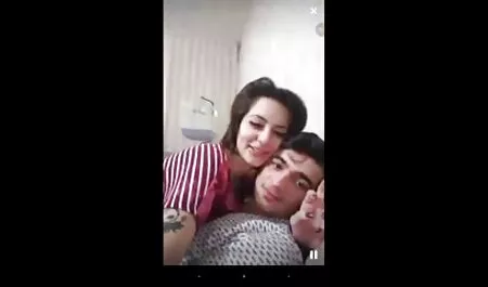 18videoz-Henessy-adoro scopare il culo porno casalinghe in bocca