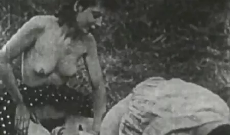 Reo Saionji combatte due maschi durante una sciatta tre - video porno mature casalinghe più su javhd net