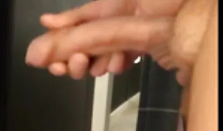 Schiaffo casalinghe amatoriali porno un grosso cazzo caldo