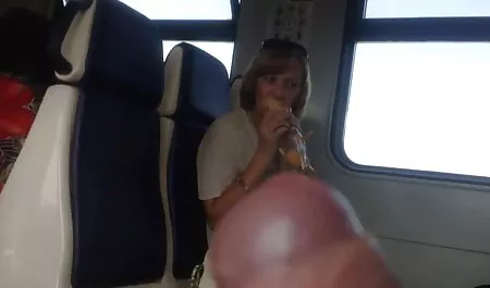 Ragazza bionda diteggiatura uomo film hard casalinghi