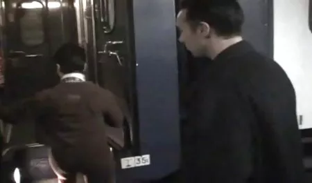 Angie è tornata e ha video casalinghe italiani bisogno di un lavoro di segretaria