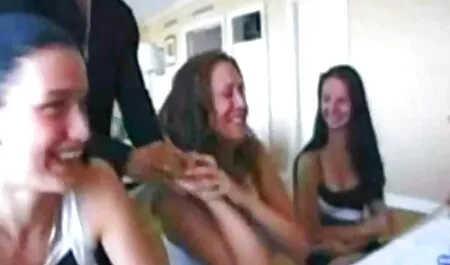 Milf scopa con la macchina del cazzo e la bacchetta magica sul clitoride per casalinga italiana hard il piacere orgasmico