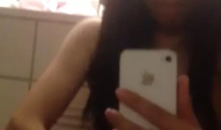 Jade Nicole riempie la sua fessura casalinghe arrapate italiane nera