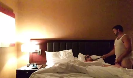 Bella brunetta prende video casalinghi hard italiani scopata da dietro