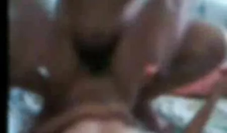 2 Lesbiche africane con dildo video porno donne mature casalinghe rosa