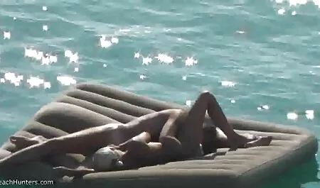 Paffuto solista Senorita mostra con orgoglio film porno casalinga il suo succosa glutei