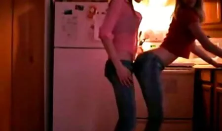 Carino bruna giovane casalinghe erotiche si masturba miele