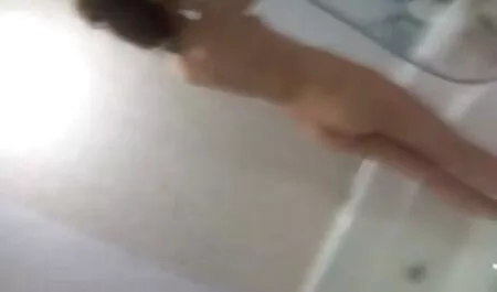 Rui Shiina porno casalinghe italiane sperma sul viso durante il giocattolo poro