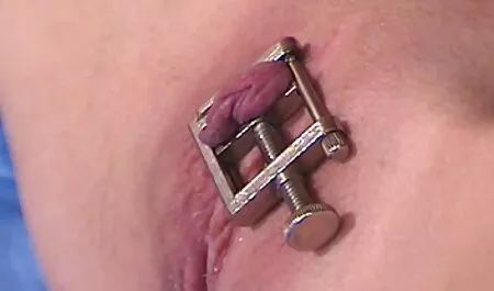Tiffany ha bisogno di un BBC e lei ottiene uno in profondità nella film porno casalinghi sua figa